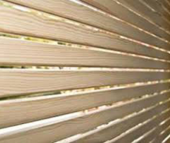 Wooden roller blinds